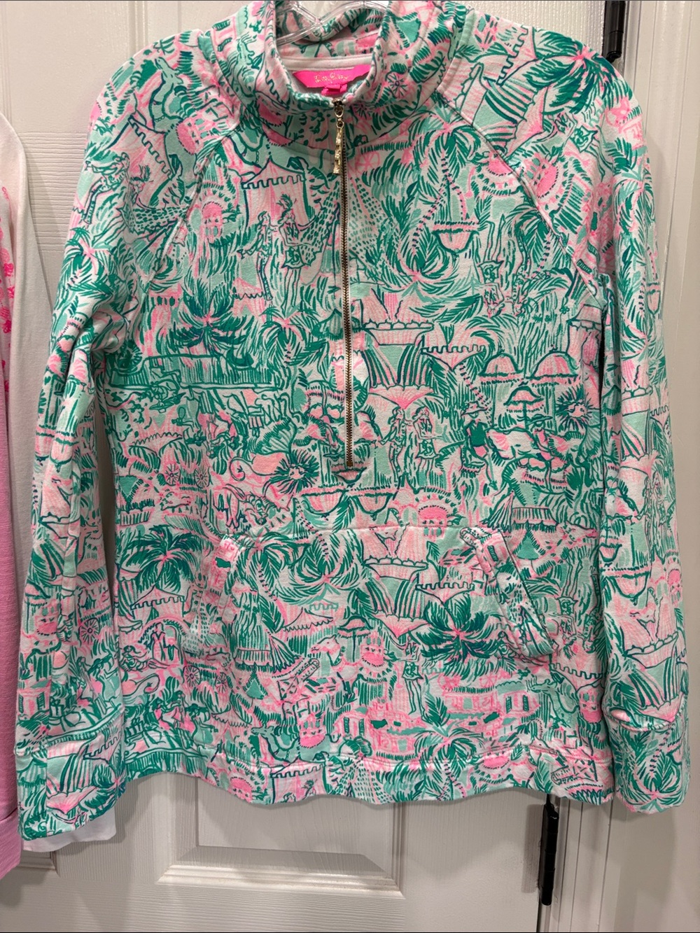 Lilly Pulitzer Skipper Popover Medium - Bright Agate Green Colorful Camelflage